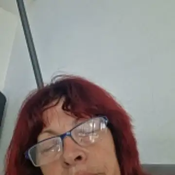 flymyrya123's cam snapshot