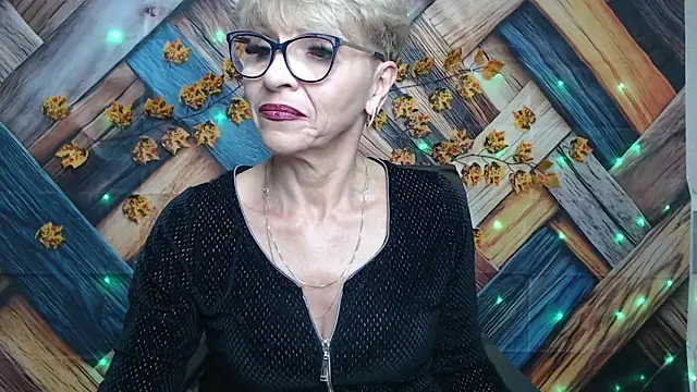 EllaBonito's cam snapshot