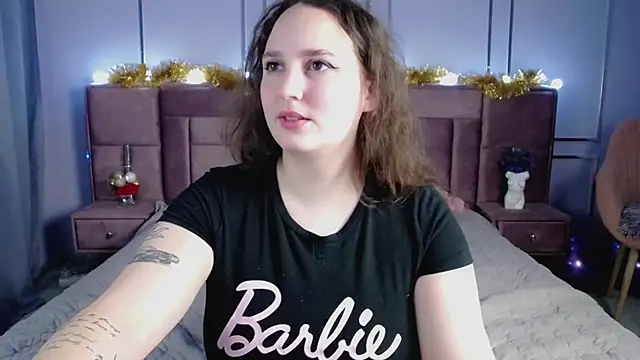 ElisonMinix's cam snapshot