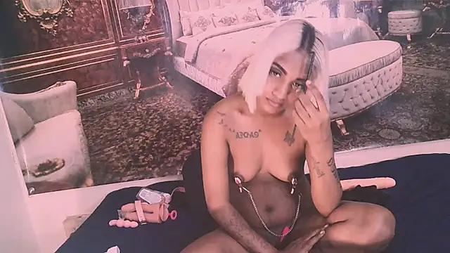 IndianSumaya69's cam snapshot