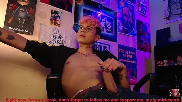 Mickey_Magic live sex cam