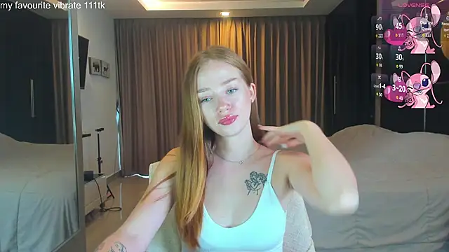 Hot_Mia_'s cam snapshot