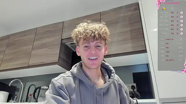 DominantAlex18 live sex cam