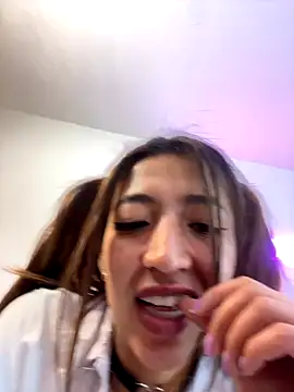 PamelaSuee's cam snapshot