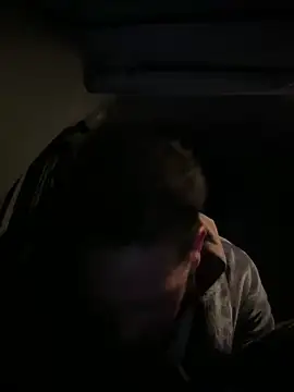 Hideen-real-face live sex cam