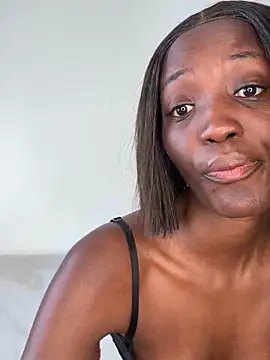 Fanclubbbbb's cam snapshot