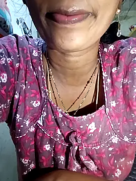 Kavya5500 live sex cam