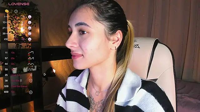 DarlaLike's cam snapshot