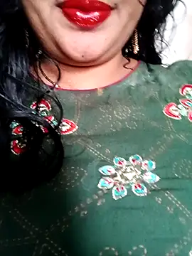 Haseena_Baby live sex cam