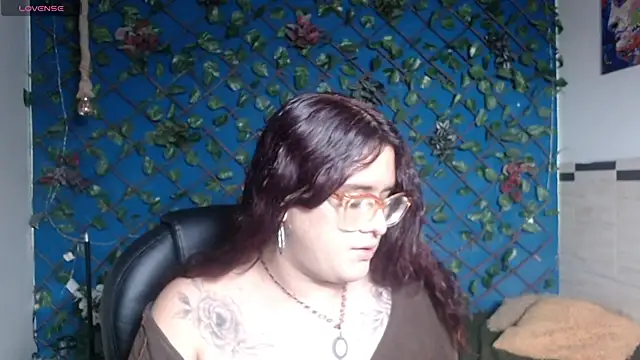 kathepickmanx live sex cam