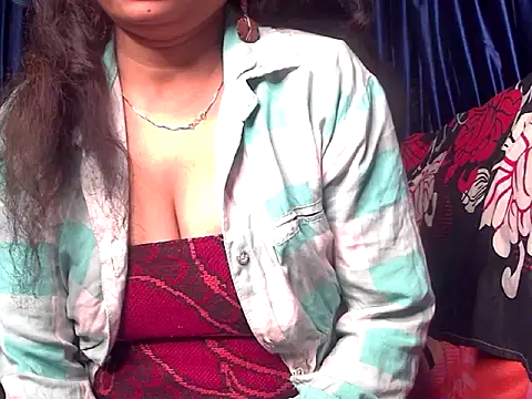 Sangeetha5's cam snapshot