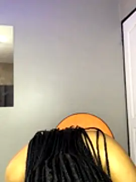 Doja_Peach's cam snapshot