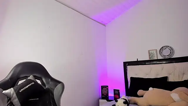 Barbieteeen's cam snapshot