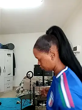 Babymamabooty's cam snapshot