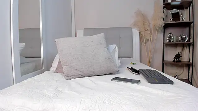 ivannajackson live sex cam