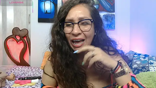 naihroby's cam snapshot