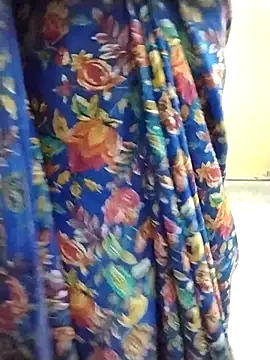 Miss_sruthi's cam snapshot