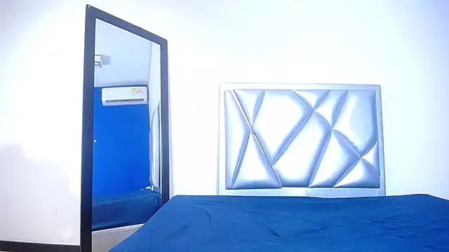 goldenn_ass1's cam snapshot