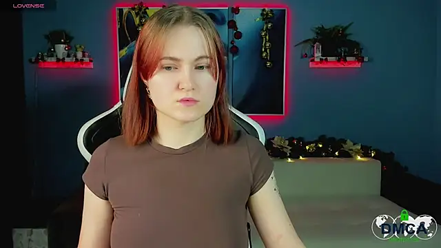 Roxy_foxi's cam snapshot