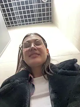 RinaCat's cam snapshot