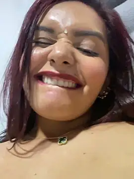 Melanyprada live sex cam