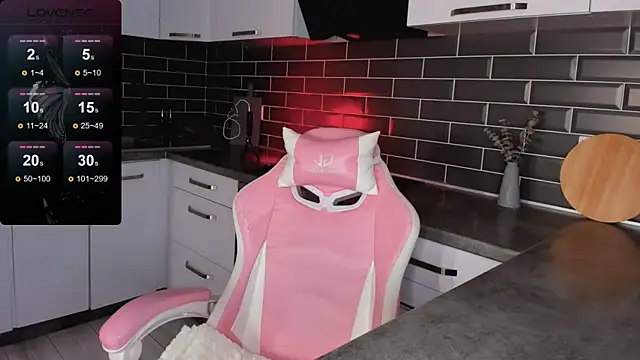 EmmaVictori1's cam snapshot