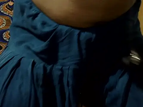 Hot_Princess2000's cam snapshot