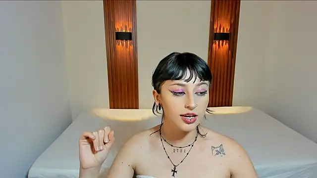 OliviaWolf3's cam snapshot