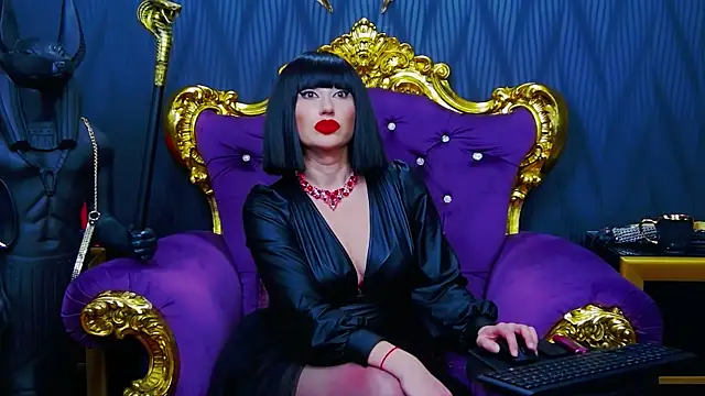 LaraMaeve's cam snapshot