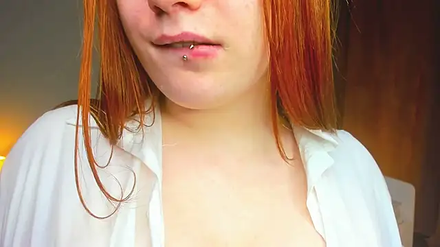 EthalCarlsqq's cam snapshot