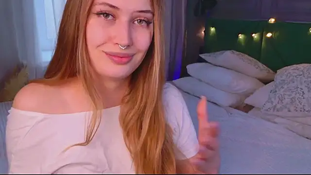 Sofii_Ly's cam snapshot