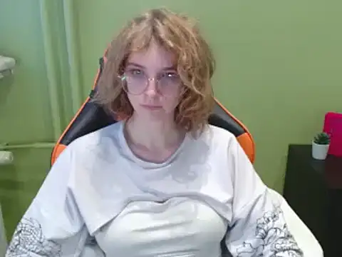 juicyPenny's cam snapshot