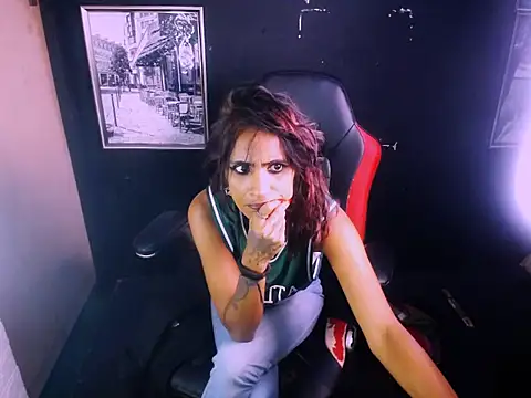 Indianmilf69x's cam snapshot