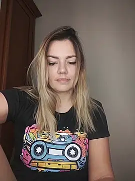 KrissSexi's cam snapshot