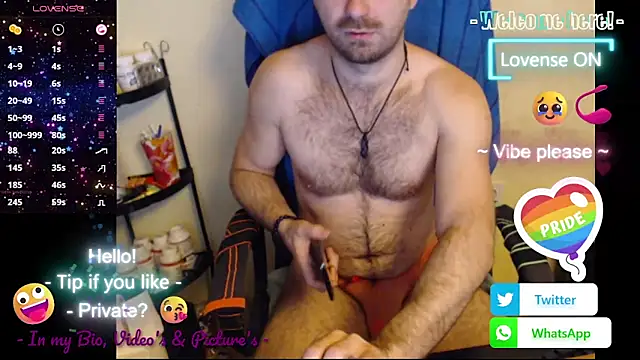 RealManHaveHairy's cam snapshot