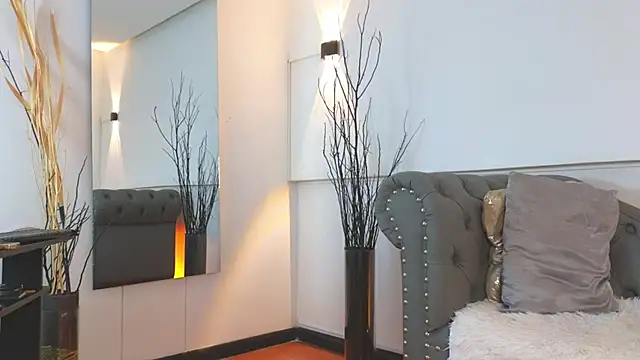 almaa_18's cam snapshot