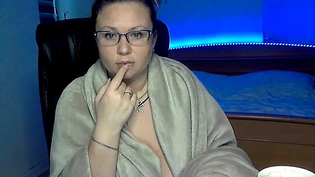 NERVOMOTINA's cam snapshot