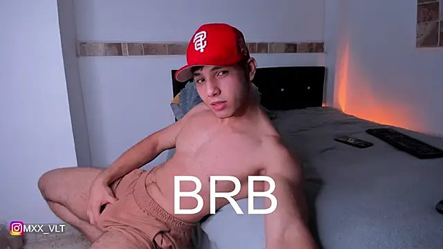 max_valiant1's web cam