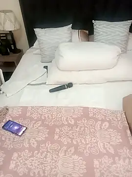 Creamy_Chocolatex's cam snapshot