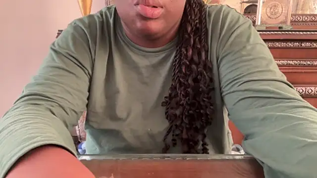 nanaisbackk's cam snapshot