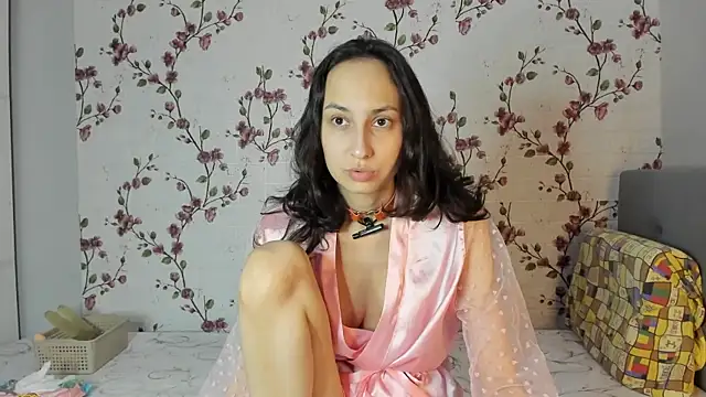 Alisagold90's cam snapshot