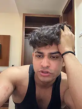 Vihaaanfucks live sex cam