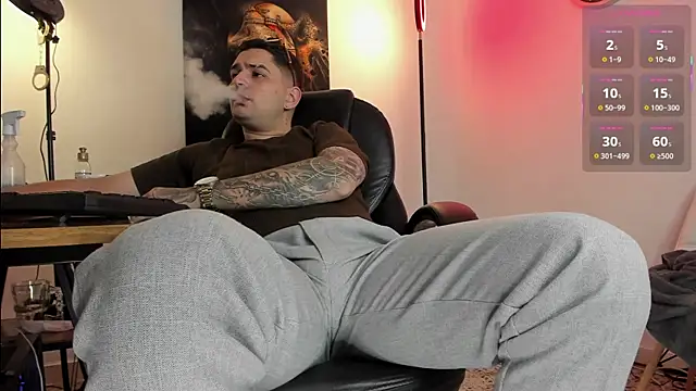 Nicolas_Fellener's cam snapshot