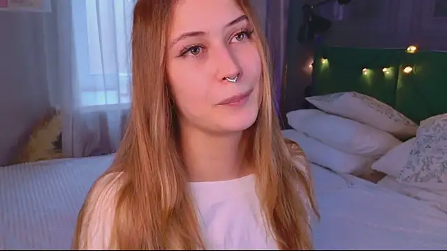 Sofii_Ly's cam snapshot