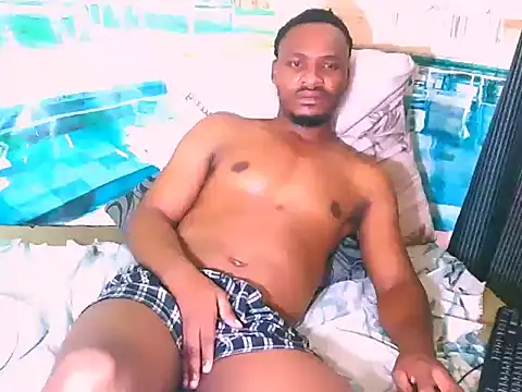 EbonyTiger69's cam snapshot