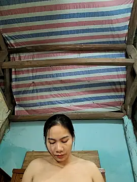 Hotgirl_2zz's cam snapshot