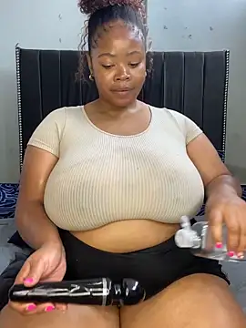 LunaCovenn's cam snapshot