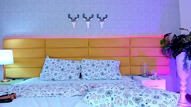 KamileBlake's cam snapshot