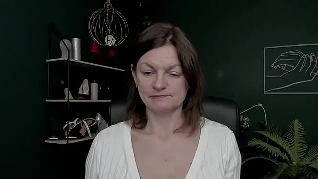 VivianWILD's cam snapshot