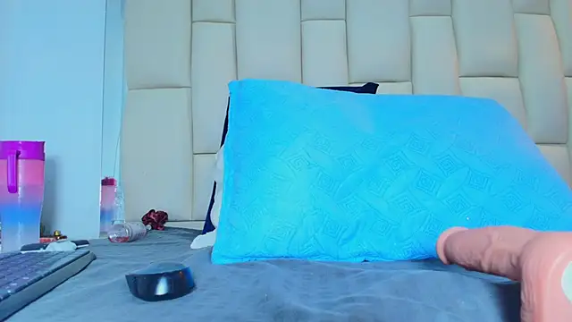 mss_mar's cam snapshot